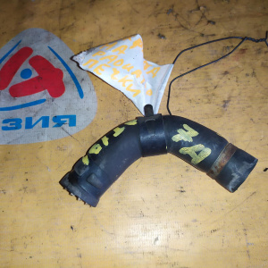 Патрубок радиатора печки Toyota Carina/Mark II AT191/JZX90 7A/1JZ-GE ВЕРХ, с крана на радиатор печки