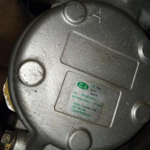 Компрессор кондиционера Hyundai G4CP Sonata Y2/Y3 VS18M F500-CA4BA-03