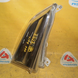 Вставка между стопов Nissan Leaf ZE0 5415 R