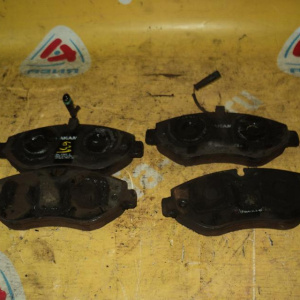 Колодки тормозные Mercedes V-Class W639 M272E35/272.978 V350 комплект под диск 300x28 F A9064210400