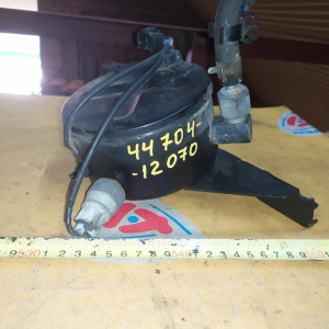 Бачок вакуумного усилителя тормозов Toyota 44704-12070 Corolla CE101/CE113 3C-E с вакуумника ГТЦ + датчик вакуумный 83390-32100