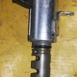Клапан VVT-I Toyota 15330-31030 Estima/Harrier GSU35 2GR-FE ( R ГБЦ,  FL )