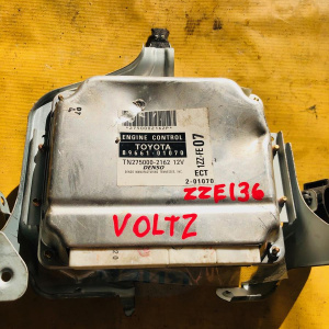 Компьютер Toyota Voltz 89661-01070 1ZZ-FE ZZE136