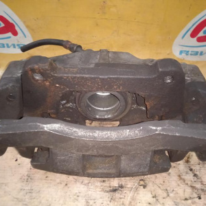 Суппорт Volvo CZ/CT XC90 '2003-2014 перед, лев R16 30639520 8602739