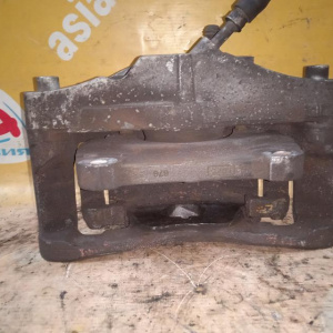 Суппорт Volvo CZ/CT XC90 '2003-2014 перед, прав R16 30636355 8252177