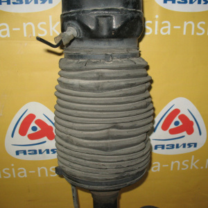 Стойка TOYOTA/Lexus MCU35/GSU35 Harrier#RX330 зад, прав 4WD (пневмо)