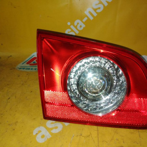 Стоп Volkswagen Passat B6/3C5 '2005-2010 L Универсалс, в дверь багажника, с фонарём заднего хода, правый руль 3C9945093A
