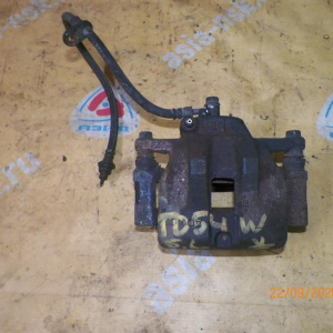 Суппорт Suzuki TD54W/TDA4W Escudo J20A перед, лев