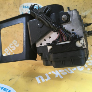 Блок ABS TOYOTA/Lexus MCU35 Harrier#RX330 4WD 44540-48060