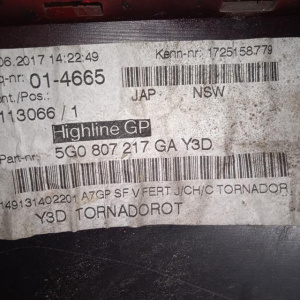 Бампер Volkswagen Golf 7 5G1 '2017- перед с опорным креплением слева,  5G0807217GA Y3D 5G0807221FM