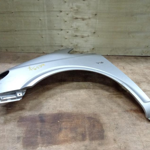 Крыло Mercedes Viano W639 '2007 перед, лев MB9744 Brillantsilber A6396305307