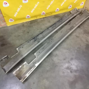 Накладка на порог Mercedes E-Class W212 '2009-2016 L+R пара 775U A2126980254 A2126980154