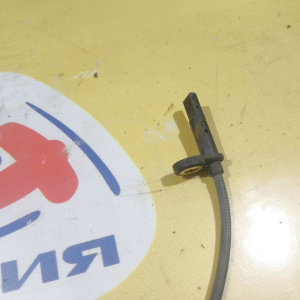 Датчик ABS Nissan Leaf ZE0 F НЕТ ФИШКИ 479103NA0A