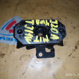 Подушка двигателя Suzuki J20A Escudo TJ11W m/t R 1J-5083