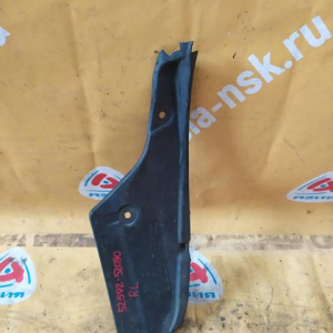 Подкрылок Toyota Platz NCP12 '08.1999-08.2002 зад, лев 52592-52040