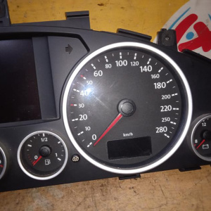 Панель приборов Volkswagen Touareg 7L6 BHK '2007 280 km/h 7L6920875F