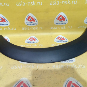 Накладка на крыло Mini 51131505868 Cooper R50/R52/R53 '2006 зад, прав дефект одного крепления, царапины