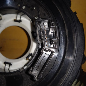 Шлейф подрулевой BMW E81/E87/E84 X1 6989556 61316989556