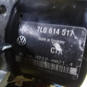 Блок ABS Volkswagen Touareg 7L6 BHK ESP 7L0614517 7L0907379K 7L0614517BEF '2007-2010