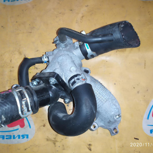 Корпус термостата Toyota Mark X GRX130 4GR-FSE задний привод в сборе