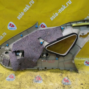 Обшивка багажника Toyota Harrier GSU30 зад, прав в 62471-48010