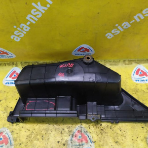 Обшивка багажника Toyota Harrier GSU30 зад, прав 64741-48030