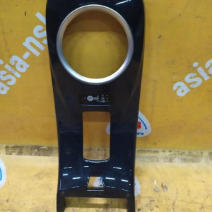 Консоль кпп Nissan 96941-3NA0B Leaf ZE0 '2009-2014