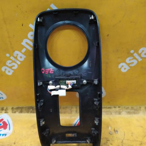Консоль кпп Nissan 96941-3NA0B Leaf ZE0 '2009-2014