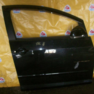 Дверь боковая Volkswagen Golf Plus 5M1 '2006 перед, прав в сборе (без зеркала и обшивки)