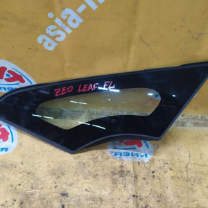 Форточка кузова Nissan Leaf ZE0 перед, лев