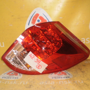 Стоп Toyota 42-39  (81550-42090) R RAV4 ACA30