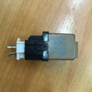 Реле поворотов Toyota 81980-30100