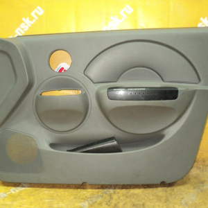 Обшивка двери Chevrolet Aveo '2002-2008 T200 перед, прав Hatchback 5D=Sedan, LHD-левый руль 96537366