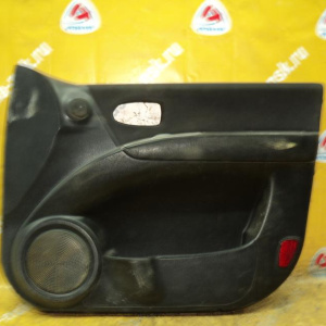 Обшивка двери Hyundai Matrix/Lavita '2001-2010 FC/BE перед, прав с подсветкой 82320-17010