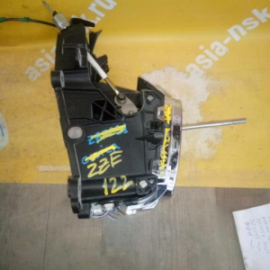 Ручка переключения АКПП Toyota Corolla ZZE122