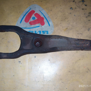 Вилка сцепления Toyota 31204-36142 / 31233-36142 / ( 2 ) Dyna BU212 15B 2WD m/t 6 ступ. ( чугунная )