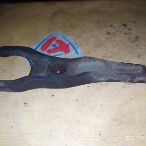 Вилка сцепления Toyota 31204-36142 / 31233-36142 / ( 2 ) Dyna BU212 15B 2WD m/t 6 ступ. ( чугунная )
