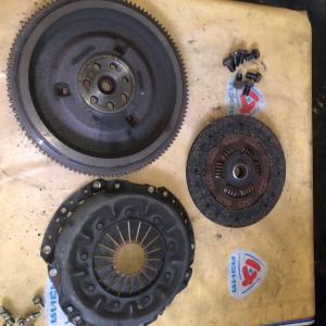 Маховик Great Wall 4G69S4N Hover H5 '2010- 2.4 16V 4WD 5MT с корзиной и диском