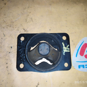 Подушка двигателя Suzuki J20A/M15A SX4 YC11S/YB41S 2WD/4WD перед, лев 11620-80J00