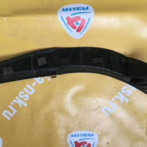 Обшивка багажника Toyota Harrier GSU30 накладка крышки багажника зад, прав н 64457-48010