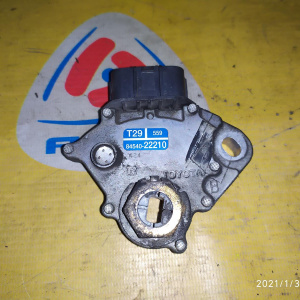 Селектор акпп Toyota 84540-22210 Mark II GX110 1G-FE a/t 03-70LS
