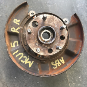Ступица Toyota ACU15/MCU15/SXU15 Harrier зад, прав ABS голая