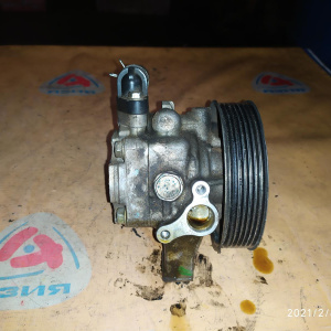 Гидроусилитель Honda K24A3 Accord RD5/RD7/CL9 трубка на бачок сзади болт сверху RTA/RBB