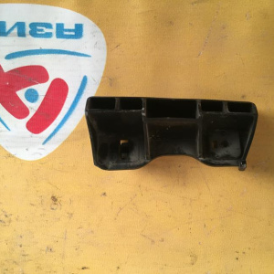 Крепление бампера Subaru Impreza GD2 перед, прав