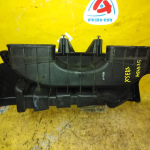Воздухозаборник BMW X3 E83 M54B25 13713402930
