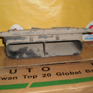 Решетка вентиляционная Toyota Camry/Vista/Windom SV30/MCV10 зад, лев 62940-32030