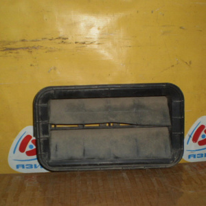Решетка вентиляционная Toyota Belta/Isis/Camry KCP90/ZNM10/ACV30/40 RL=RR 62931-33020