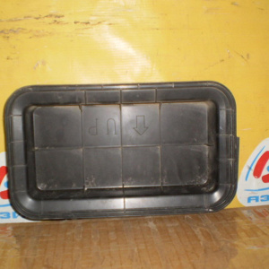 Решетка вентиляционная Toyota Harrier MCU35 зад, прав 62997-48010