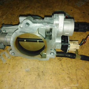 Заслонка дроссельная Jeep EVA Grand Cherokee WH/WK '2005- 5114397AA