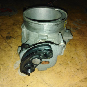 Заслонка дроссельная Jeep EVA Grand Cherokee WH/WK '2005- 5114397AA